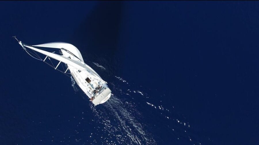Heraklion: Sailing Cruise to Dia Island with Drinks and Meal - Should You Book the Dia Island Sailing Cruise?