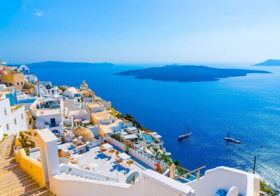 Heraklion: Santorini Day Trip with Boat Transfer & Oia Visit - Should you book this Santorini day trip from Heraklion?