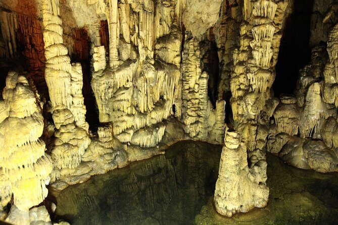 Knossos & lasithi plateau villages,Zeus's cave,&olive oil Mill - Quick Photo Stops: Aposelemi Canyon and a Monastery Pass