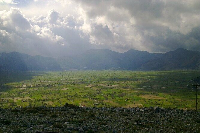 Knossos & Lasithi Plateau: Zeus Cave,Villages, Olive Oil Tour - From Heraklion to the High Country: How the Day Flows