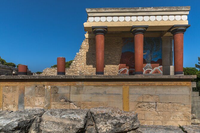 Knossos Palace and Arch. Museum of Heraklion Tour - Using the Heraklion Archaeological Museum to make Knossos click
