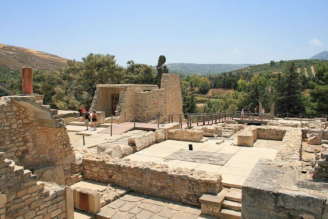 Knossos Palace guided tour - Heraklion City tour + market - Price and value: is $37 a bargain or a risk?