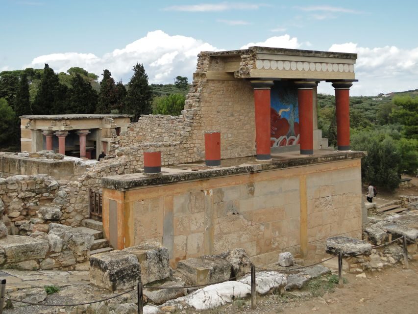 Knossos Palace guided tour - Heraklion City tour + market - Quick expectations for your day (so you feel in control)