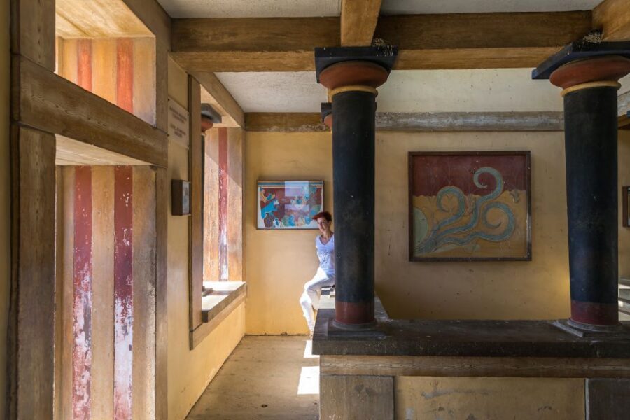 Knossos Palace Guided Walking Tour (Without Tickets) - Knossos Palace: Why This Stop Feels Different