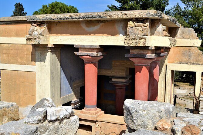 Knossos Palace, Museum & Rethymno city Private Tour from Chania - Who should book this Knossos–Museum–Rethymno day