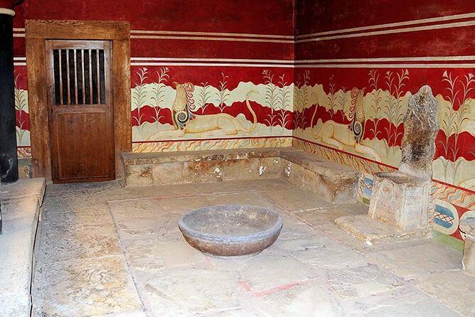 Knossos Palace Skip-the-Line Ticket (Shared Tour Group) - Pairing Knossos With the Museum Plan in Heraklion