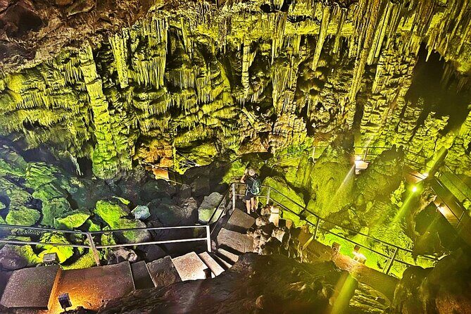 Private Jeep Tour - Zeus Cave - Cretan villages - Krasi’s Ancient Plane Tree and Village Alley Time