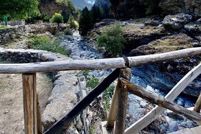 Private Roundtrip Transfer from Chania to Samaria Gorge Park - What to pack and how to not lose time on your hike day