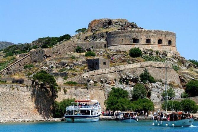 PRIVATE Spinalonga & Agios Nikolaos & Olive Oil Factory CRETE - Spinalonga island visit: 1 hour on the ground after a real briefing