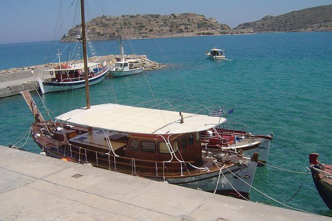 PRIVATE Spinalonga & Agios Nikolaos & Olive Oil Factory CRETE - Food, timing, and what to budget (yes, the 20€ fee matters)