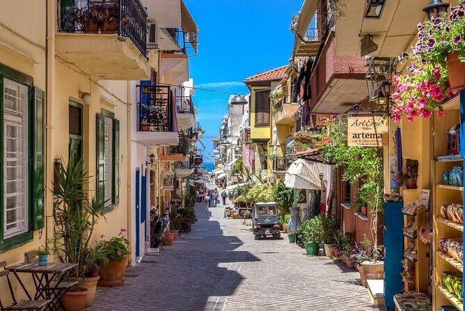 PRIVATE Walking Tour with Lunch and Wine Tasting by a Sommelier - Chania Old Town with a local host: Venetian harbor to little secrets