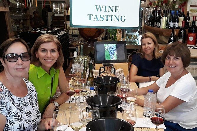 PRIVATE Walking Tour with Lunch and Wine Tasting by a Sommelier - Who should book this (and who might skip it)