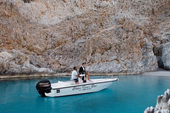 RENT A BOAT 5,5m-30hp LICENCE FREE MARATHI - Your day’s flow: briefing, the map app, and actually leaving on time