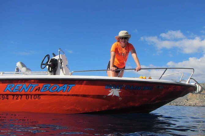 RENT A BOAT 5,5m - 30hp LICENSE FREE Chora Sfakion, Sfakia - What the 5.5m Boat Setup Means for Your Group