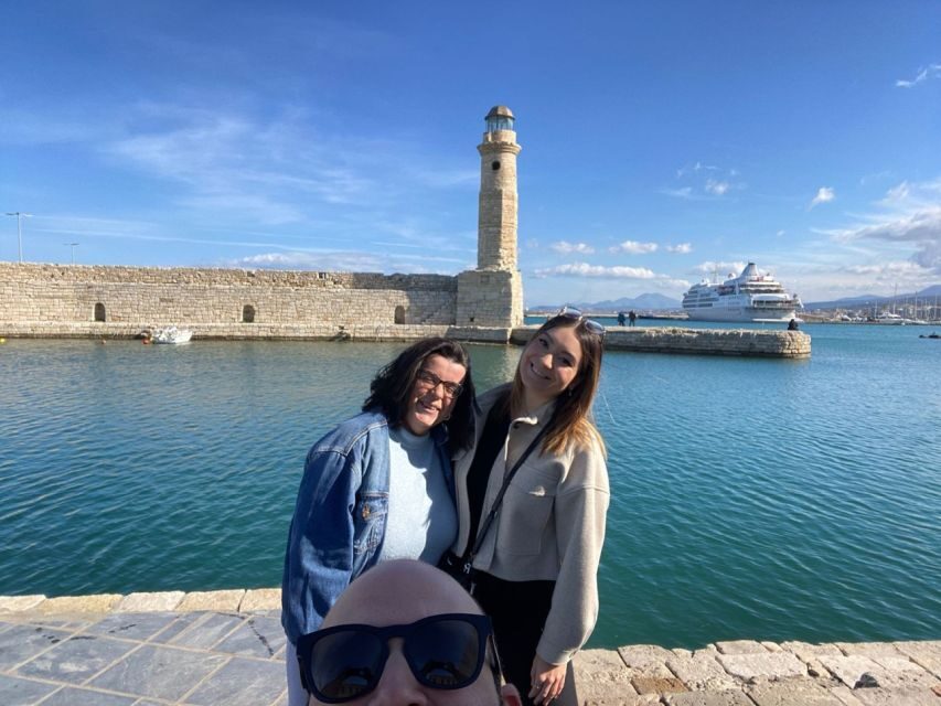 Rethymno: Old Town Walking Tour with Meal - Breakfast at a kafeneio: coffee or juice plus sfakianopita and jam