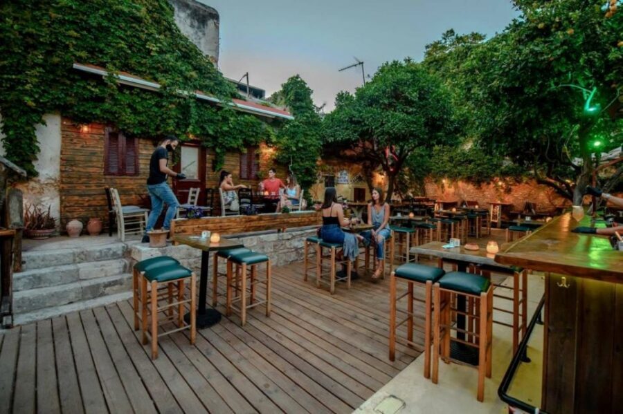Rethymno: Old Town Walking Tour with Meal - A street-food interlude that keeps the walking real