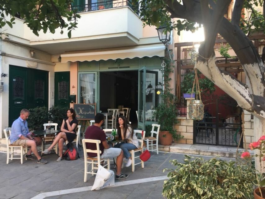 Rethymno: Old Town Walking Tour with Meal - Phyllo by hand at Yorgos Hatziparaschos’ workshop