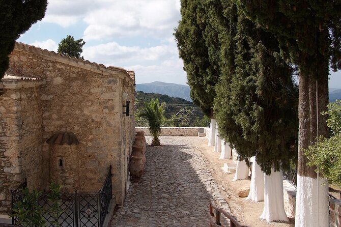 Road-trip to Lasithi, Zeus Cave, Vidiani, Krasi & Olive Mill Farm - Olive Mill Farm: Tastings, Production Lessons, and Lunch at Your Own Expense
