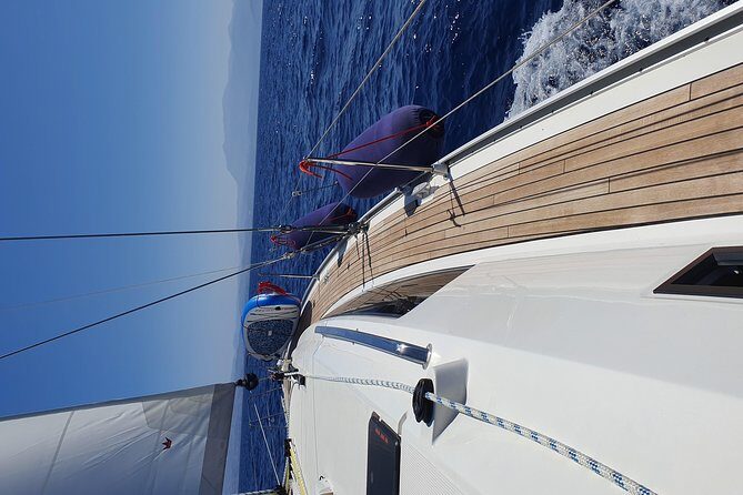 Sailing to Dia Island with lunch on Bavaria 51 Heraklion, Crete - Key highlights I think you’ll care about
