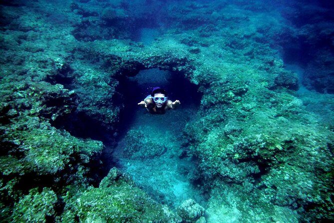 Sea Kayak & Snorkel tours in West Crete - Sea caves and the thrill of entering by kayak