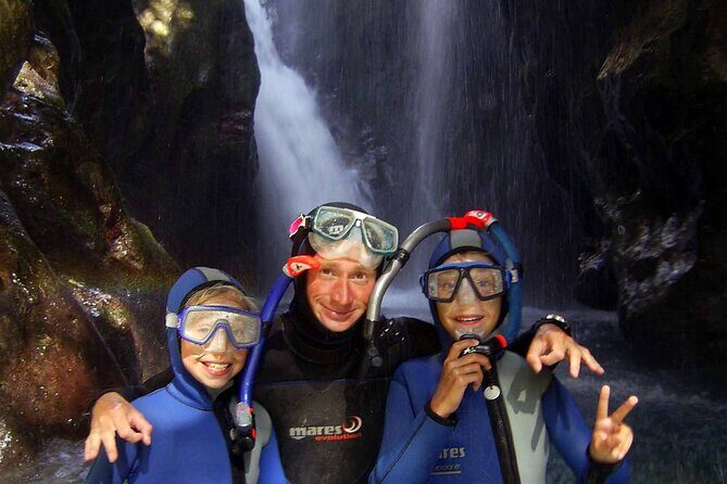 Snorkeling Trip to Kourtaliotiko Gorge Waterfalls, Plakias, Crete - Getting your gear on: wetsuits, snorkels, and staying warm