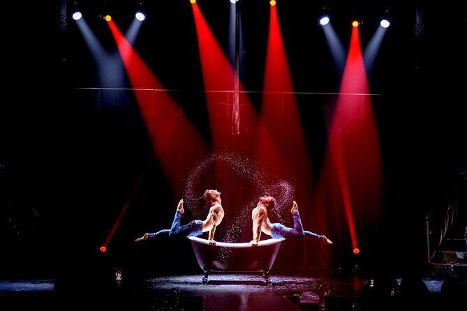 Spectacular Dinner-Show - Stop at Alar Dinner-Show Theatre: aperitif, dinner service, and the show rhythm