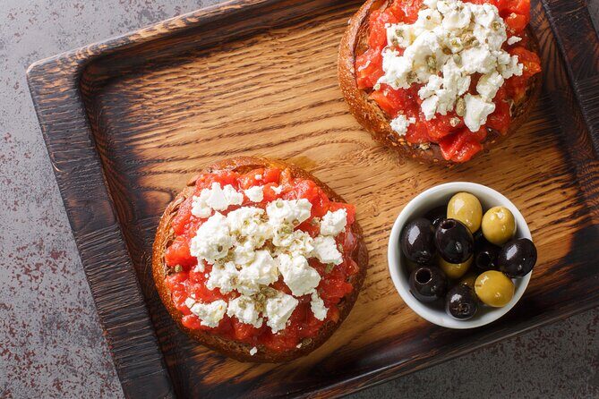 Walking Food Tasting Tour in Chania Town - Why this Chania food walk is worth your time