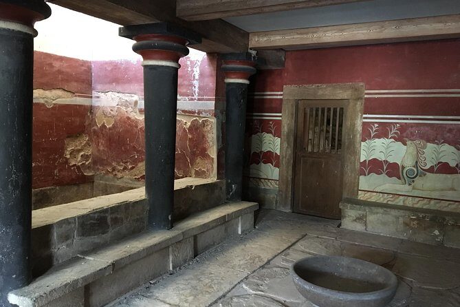 WeGuide Knossos palace - Knossos Palace, guided: why myths feel clearer here