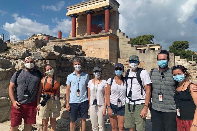 WeGuide Knossos palace - Group size matters: max 16 and why it feels more human