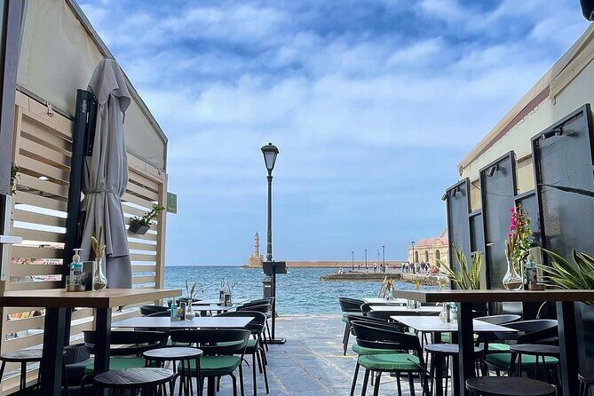 Wine Tasting Walking Tour in Old Town Chania - Splantzia and Platanos restaurant: a relaxed mid-tour flavor break (Stop 3)